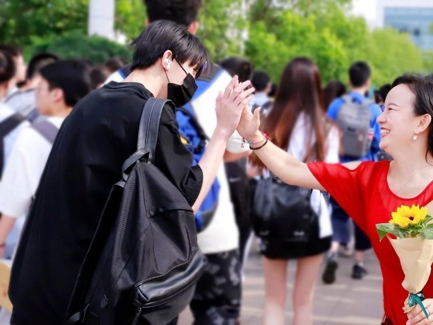 最新娱乐,科技成果解析_零售版94.623