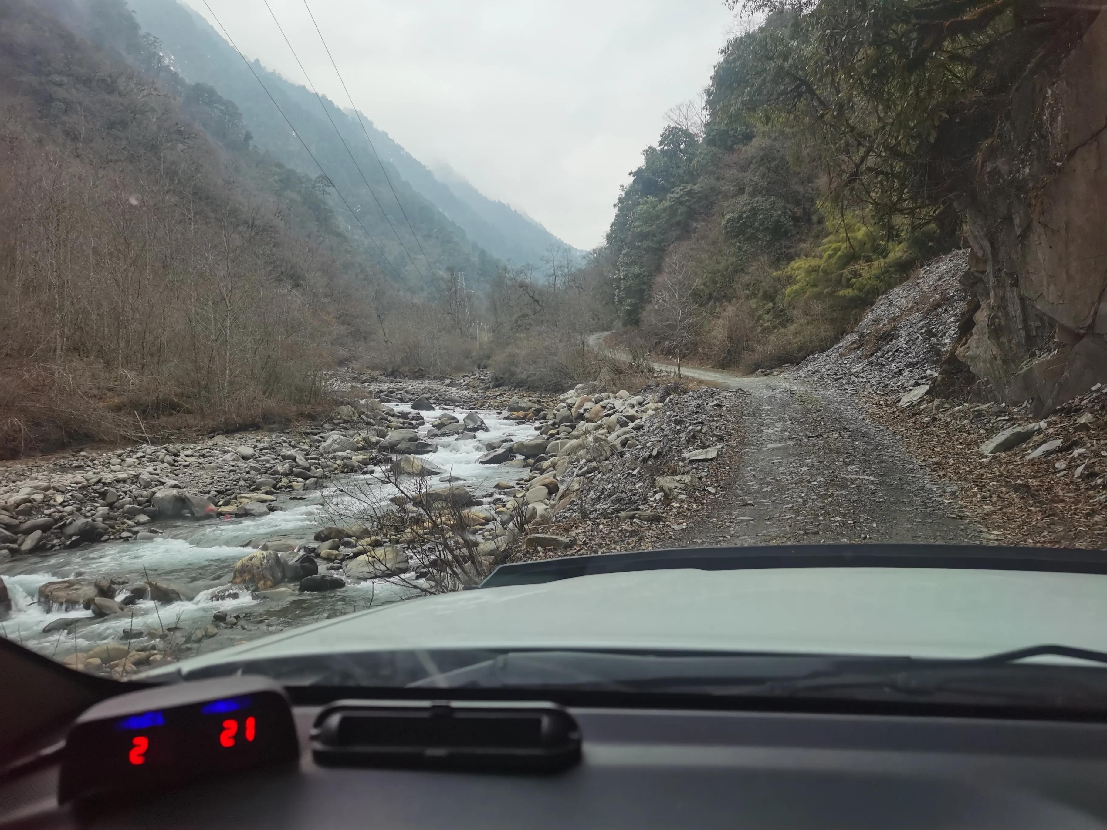最新长安越野，城市郊外之旅与家的温馨故事