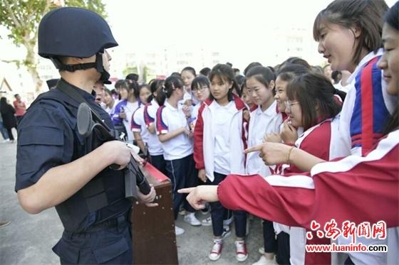 霍邱连喜哥，科技前沿产品体验与创新之旅最新进展