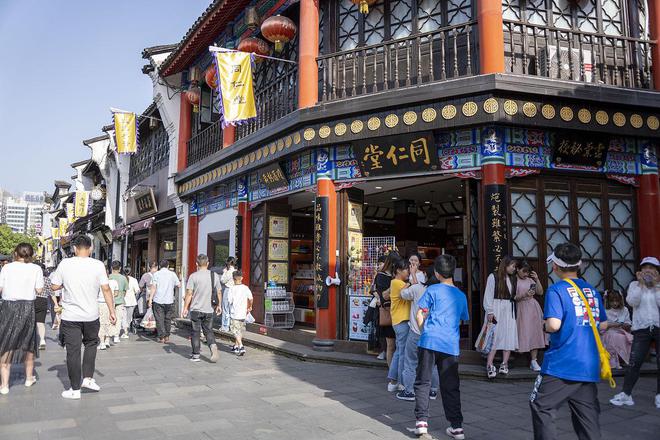赝太子动态，历史与现代交织的暗影