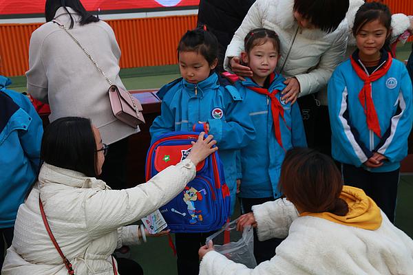 矛3最新，日常趣事与友情的交织温馨纽带