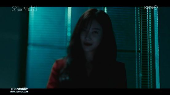 香港惊悚电影新篇章，无头女鬼的恐怖之旅，探索内心平静的冒险