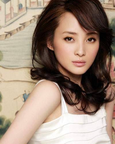 女演员于男，舞台到银幕的转变之路——自信与成就感的累积与成长之路