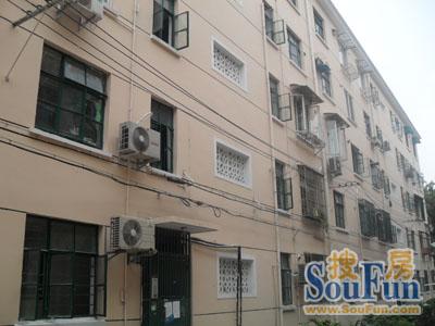 上海最新二手房价格揭秘与小巷深处的特色小店探索