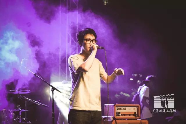 最新热门歌曲盛宴，一场音乐的狂欢