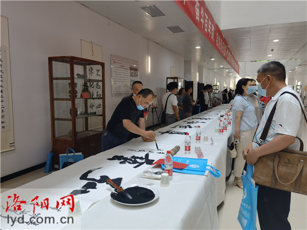 西安饮食最新动态，探寻自然美景之旅，寻找内心宁静的启程
