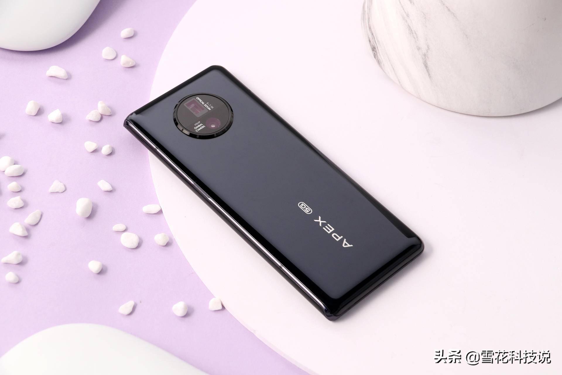 科技与时尚融合，最新手机概览