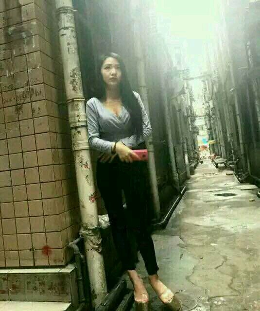 小巷深处的独特风情，乱欲利最新动态