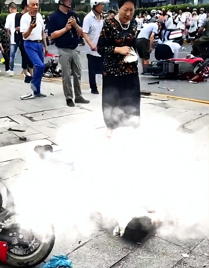 最新出行限制详解,观点阐述与解析