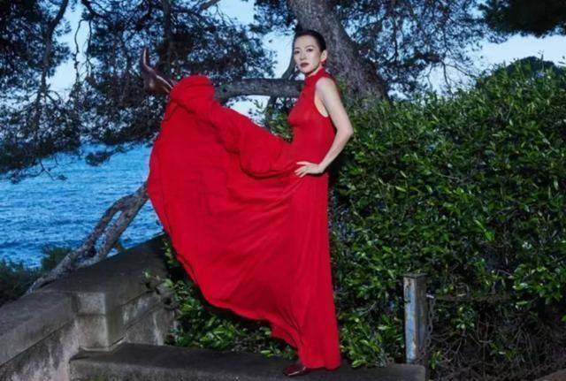 最新踢腿舞，与自然美景共舞，探寻内心平和的旅程