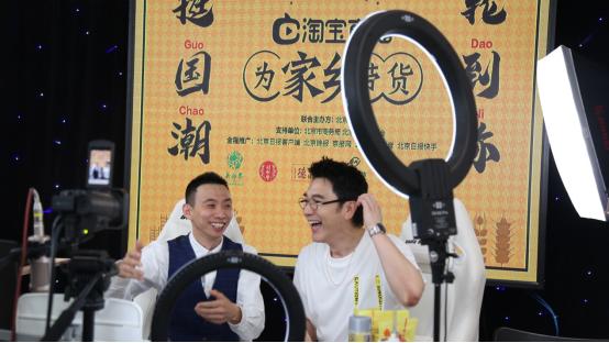 科技重塑生活,手机电视直播下载与实时掌握直播体验