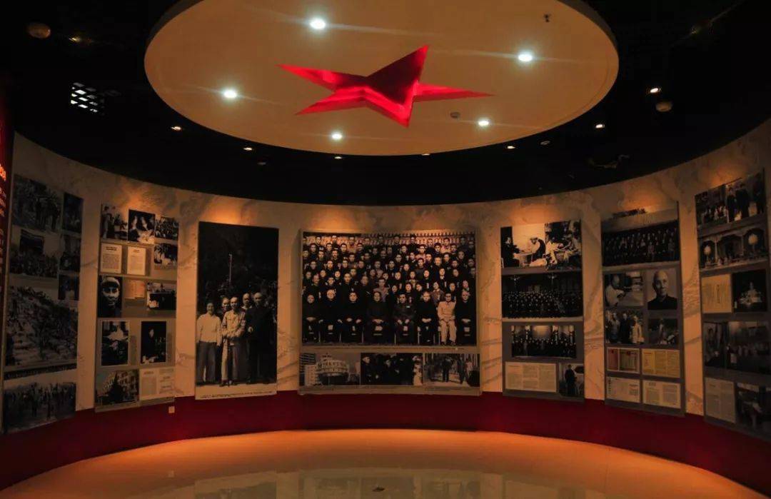 变化中的学习之旅,最新钢琴曲与自信旋律的交织