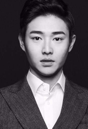 奕元晖演员,演艺之路的璀璨之星