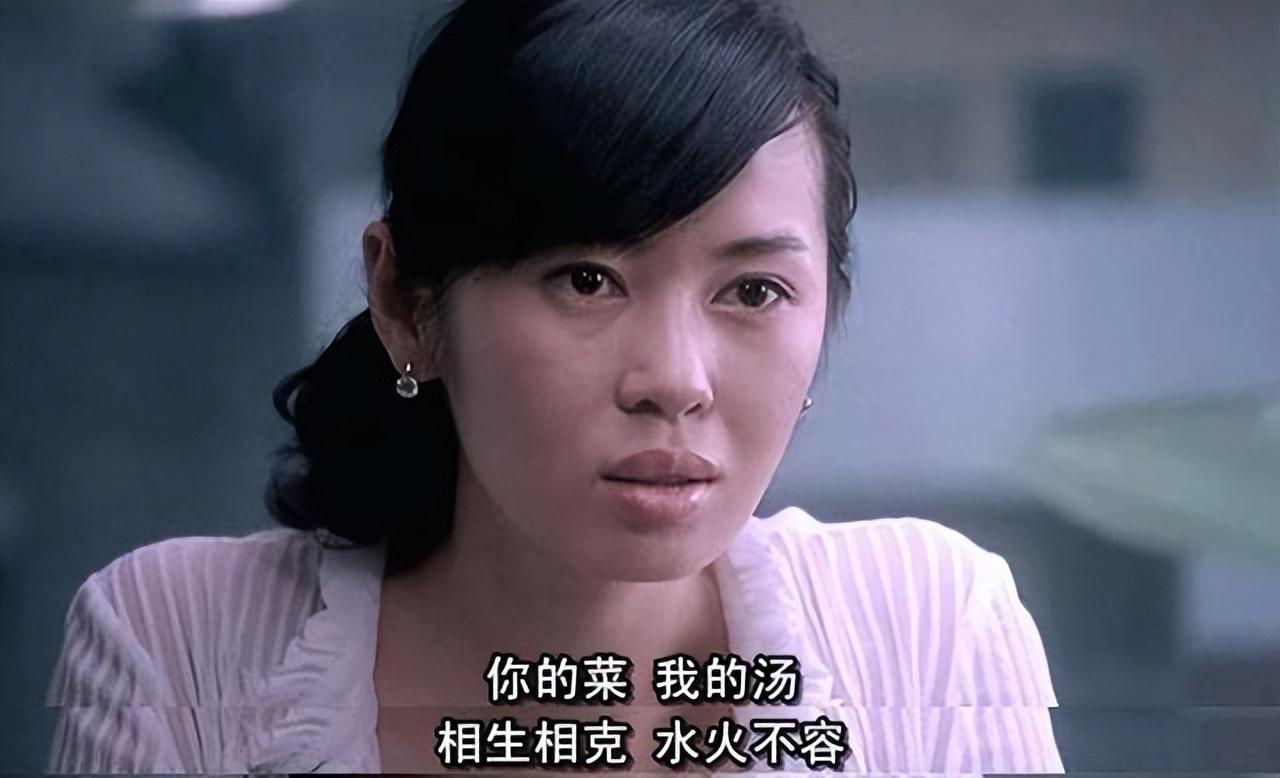 战狼三演员探寻小巷美食瑰宝