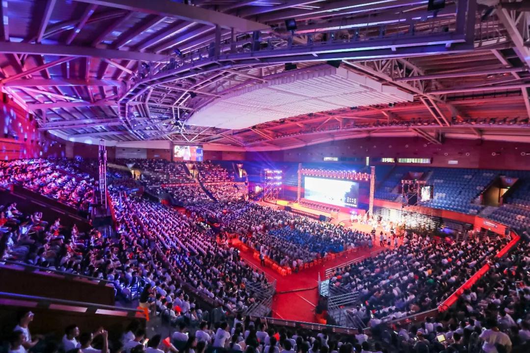 佛山明星璀璨闪耀,照亮时代舞台之光