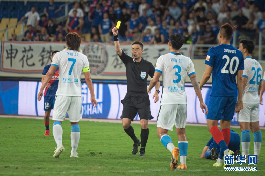 中超最新赛况解析,中国足球超级联赛的态势与观点探讨