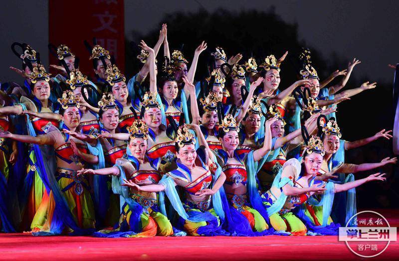 最新民族广场舞,舞动生活的活力乐章