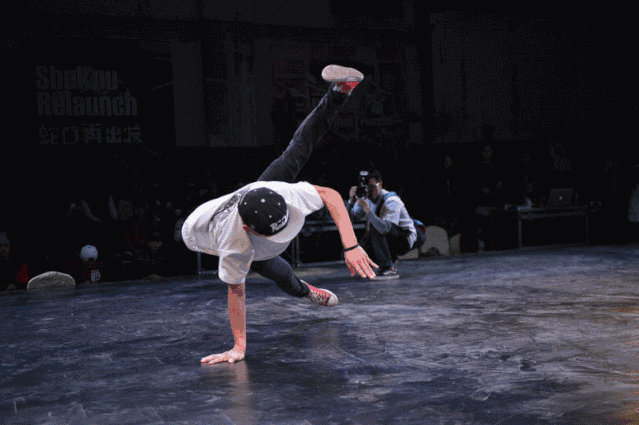 最新舞步潮流,舞蹈演变与赏析