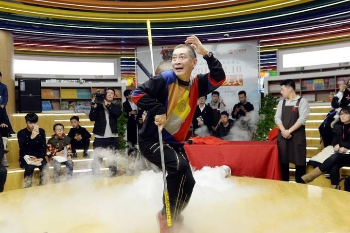 幼儿园最新早操视频,舞动童年,开启快乐一天