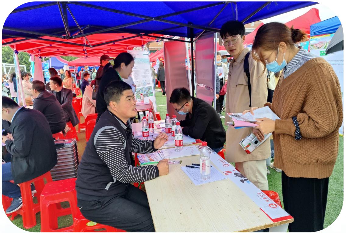 南阳工厂招聘最新信息及多维度观点分析概述