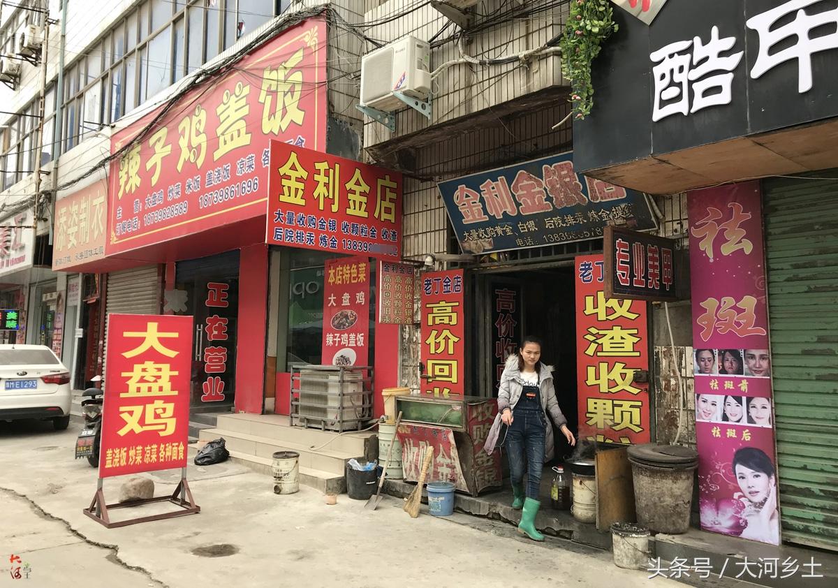 托尼贾最新电影揭秘,小巷深处的宝藏与独特小店之旅