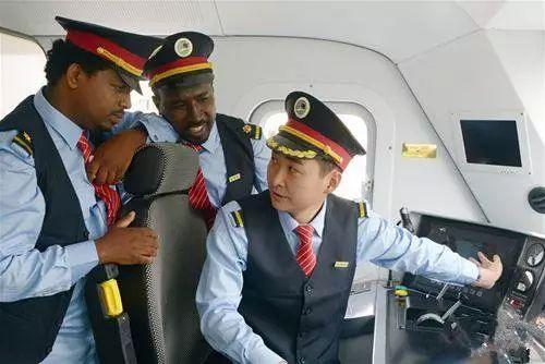 智能导航新时代,最新导航版本深度解析与探索!