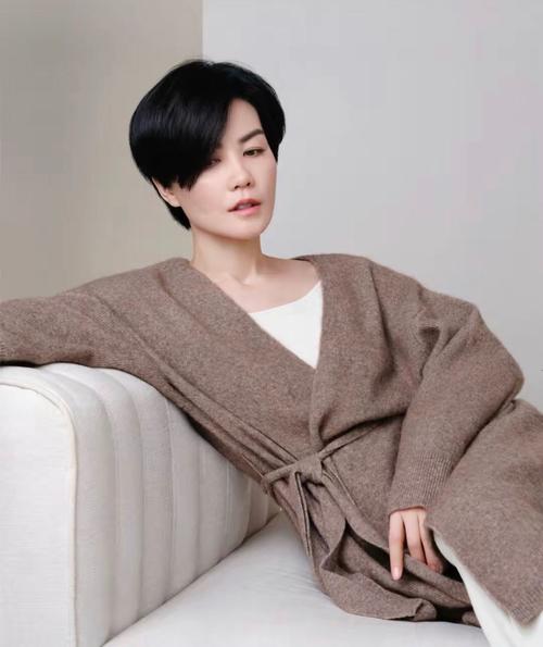 王菲最新发型,自然美景之旅,寻找内心宁静与平和