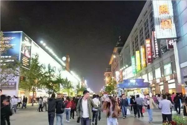 扬州隆承公司最新动态,小巷独特风味探秘